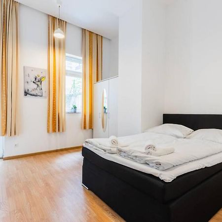 Family Apartment Next To Danube River Відень Екстер'єр фото