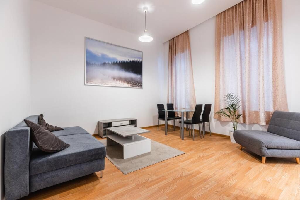 Family Apartment Next To Danube River Відень Екстер'єр фото